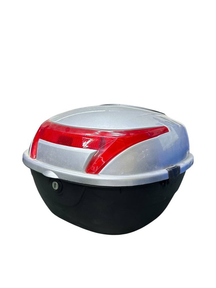 صندوق تخزين خلفي